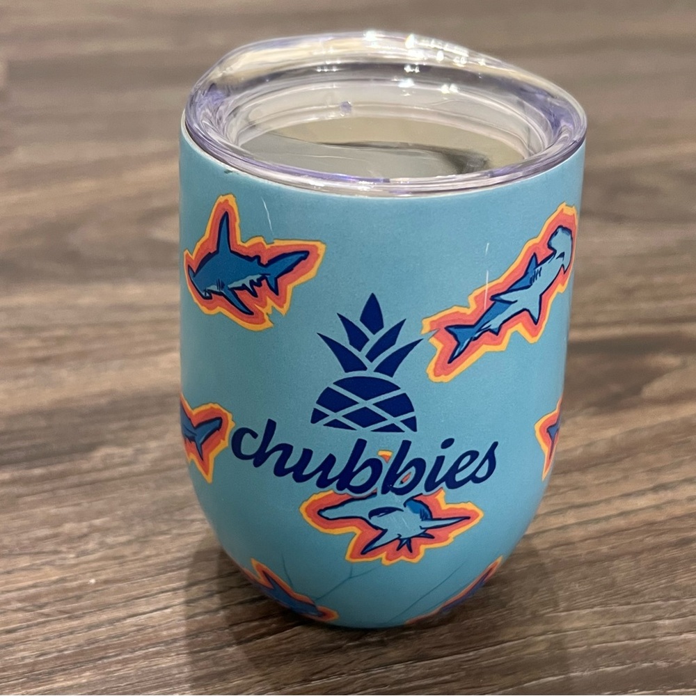 Chubbies Shark Attack Blue Coffee Tumbler Cup Hot Cold Lid Hammerhead